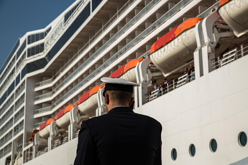 Couple Ditches Jobs and Mortgage for Life at Sea cruise ship,cruises from san francisco,cruise lines,cruise to hawaii,cruise deals